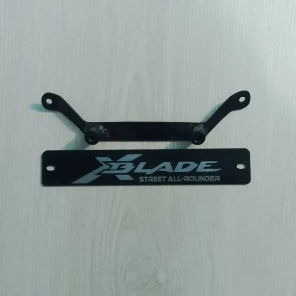 FRONT NAME PLATE & CLAM HONDA X BLADE PREMIUM