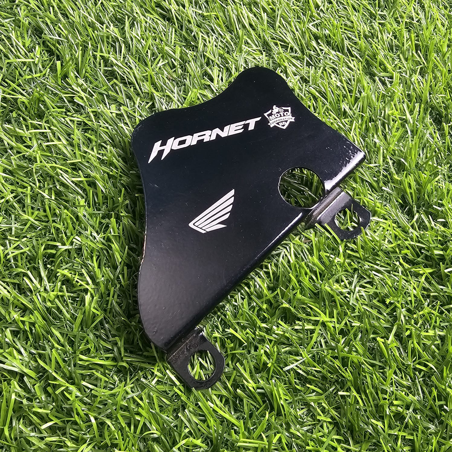 WhatsApp-Image-2025-01-23-at-15.02.03_88165a3c.jpg CALIPER COVER HONDA HORNET & HORNET 2.0 PREMIUM - Image 1