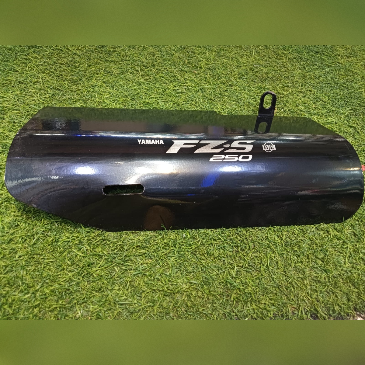 square-image (2) SILENCER PROTECTOR YAMAHA FZ 250 PREMIUM - Image 1